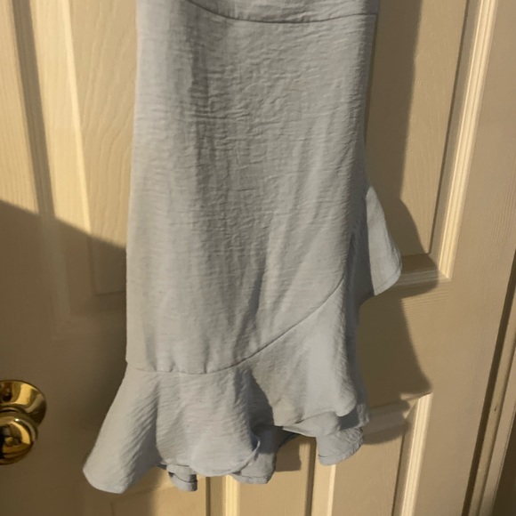 Baby blue adjustable spaghetti straps with open tie back size SMALL - Picture 5 of 5